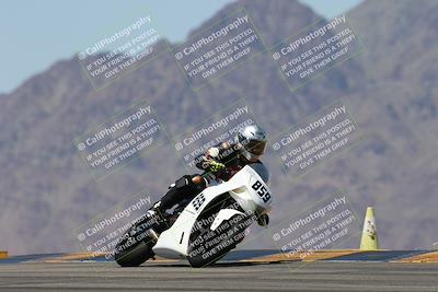 media/Apr-13-2024-SoCal Trackdays (Sat) [[f1617382bd]]/9-Turn 9 (110pm)/